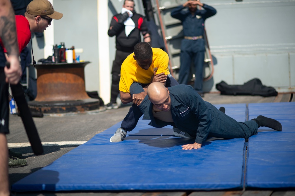 Rafael Peralta Conducts Sentry Training