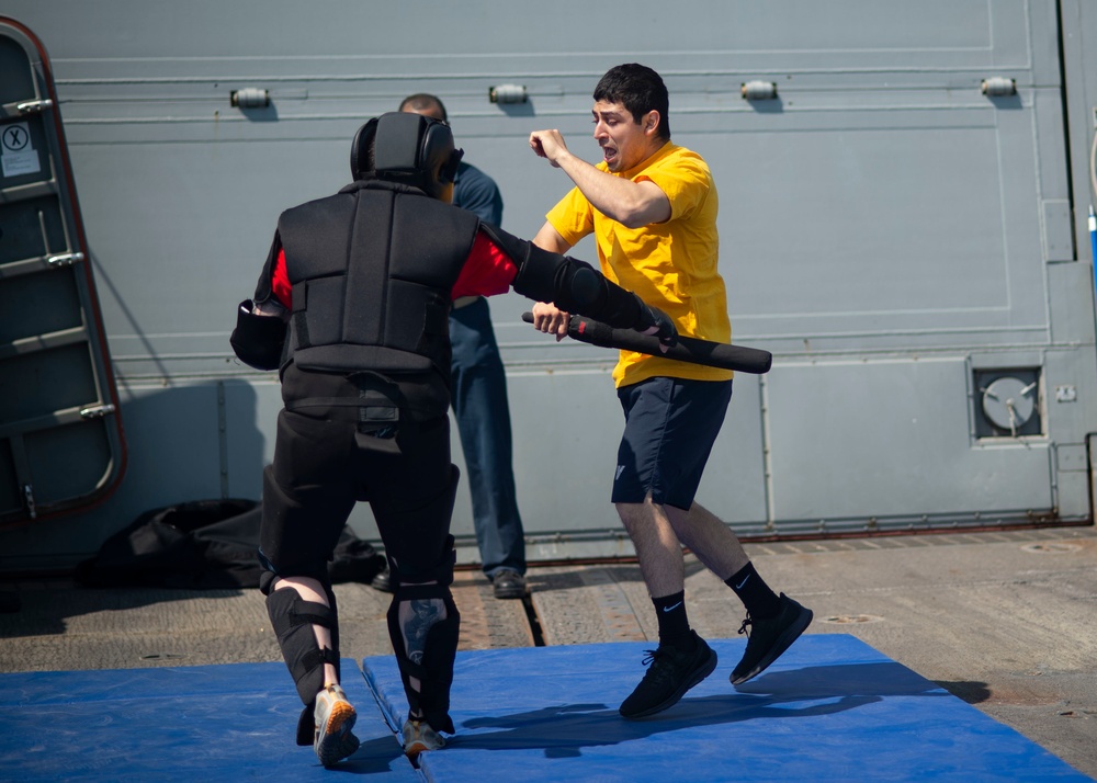 Rafael Peralta Conducts Sentry Training