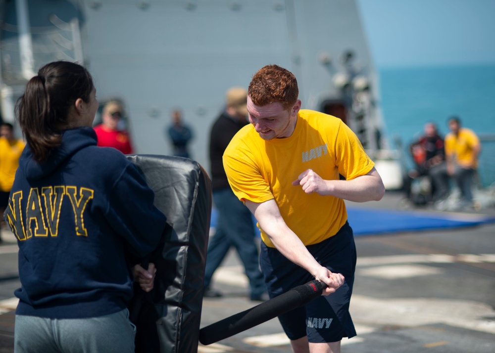 Rafael Peralta Conducts Sentry Training