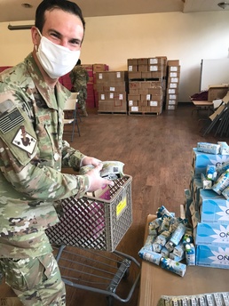 KC-135 boom operator supports Washington food banks during COVID-19