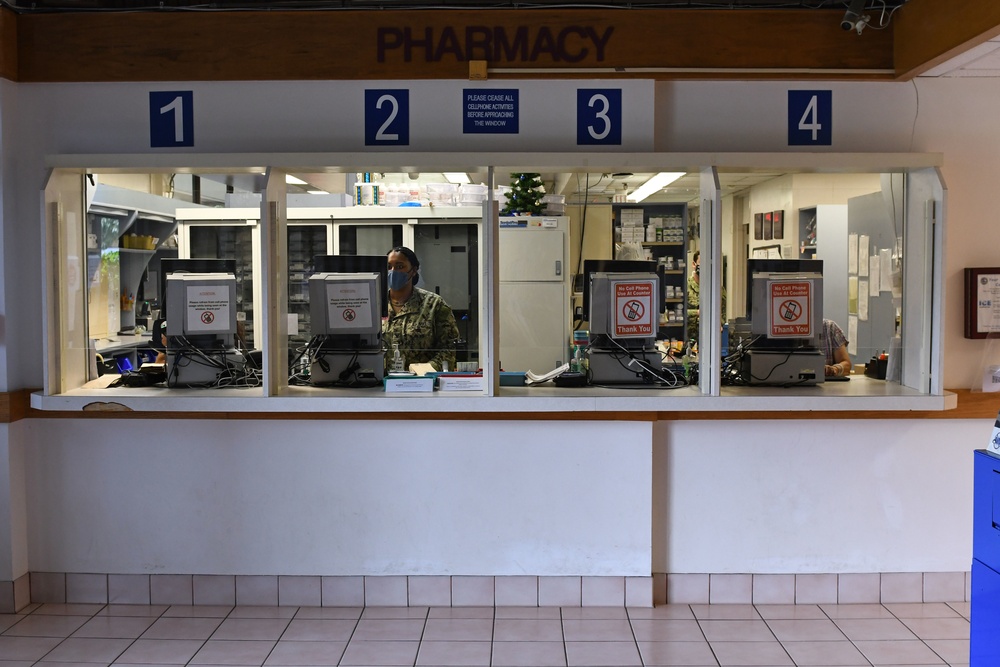 BHC Makalapa Pharmacy Implements Plexiglass Screens