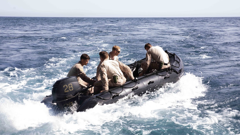 USS Bataan (LHD 5) CRRC OPS