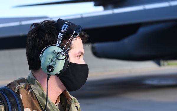 B-1s conduct South China Sea mission, demonstrates global presence