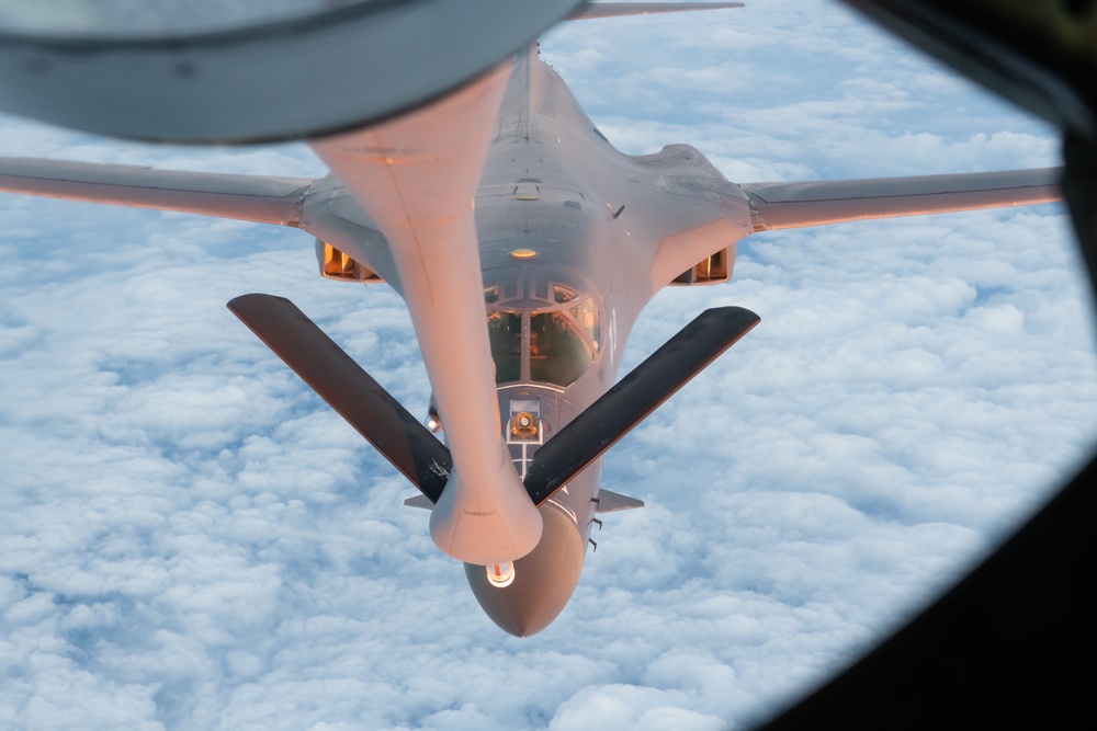 B-1s conduct South China Sea mission, demonstrates global presence