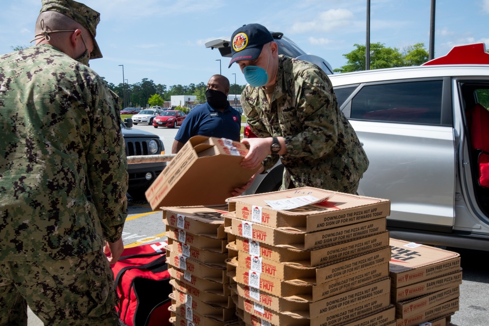 Pizza Hut Donates to NMCCL