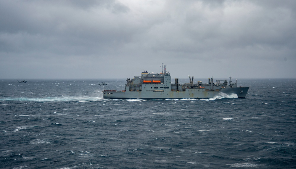 USS Harry S. Truman (CVN 75) transits the Atlantic Ocean