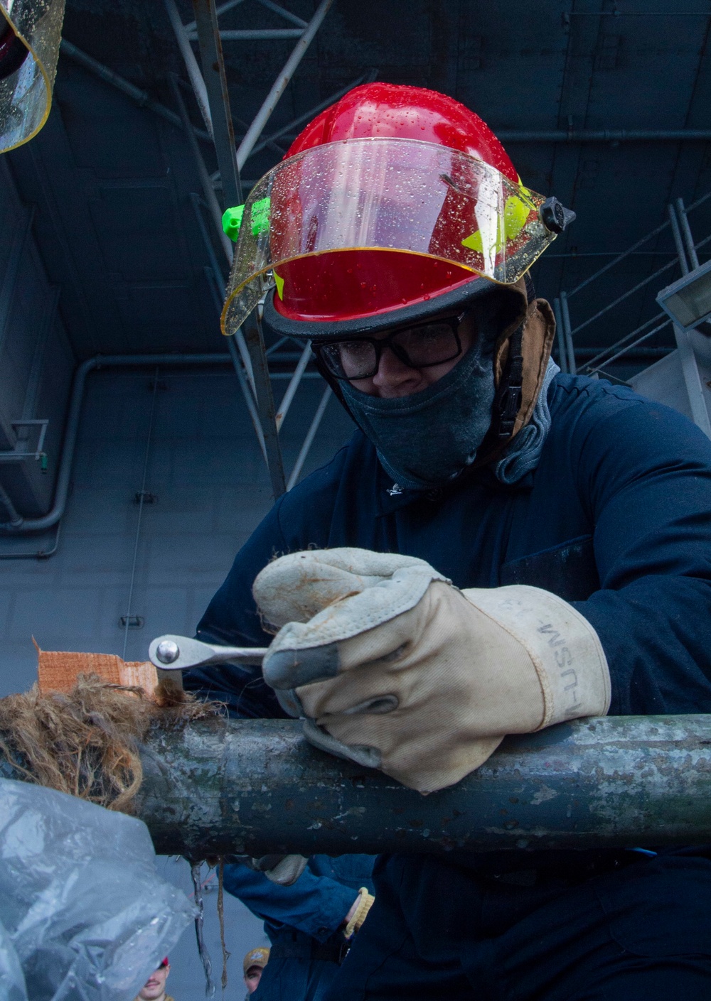 USS Harry S. Truman (CVN 75) transits the Atlantic Sea