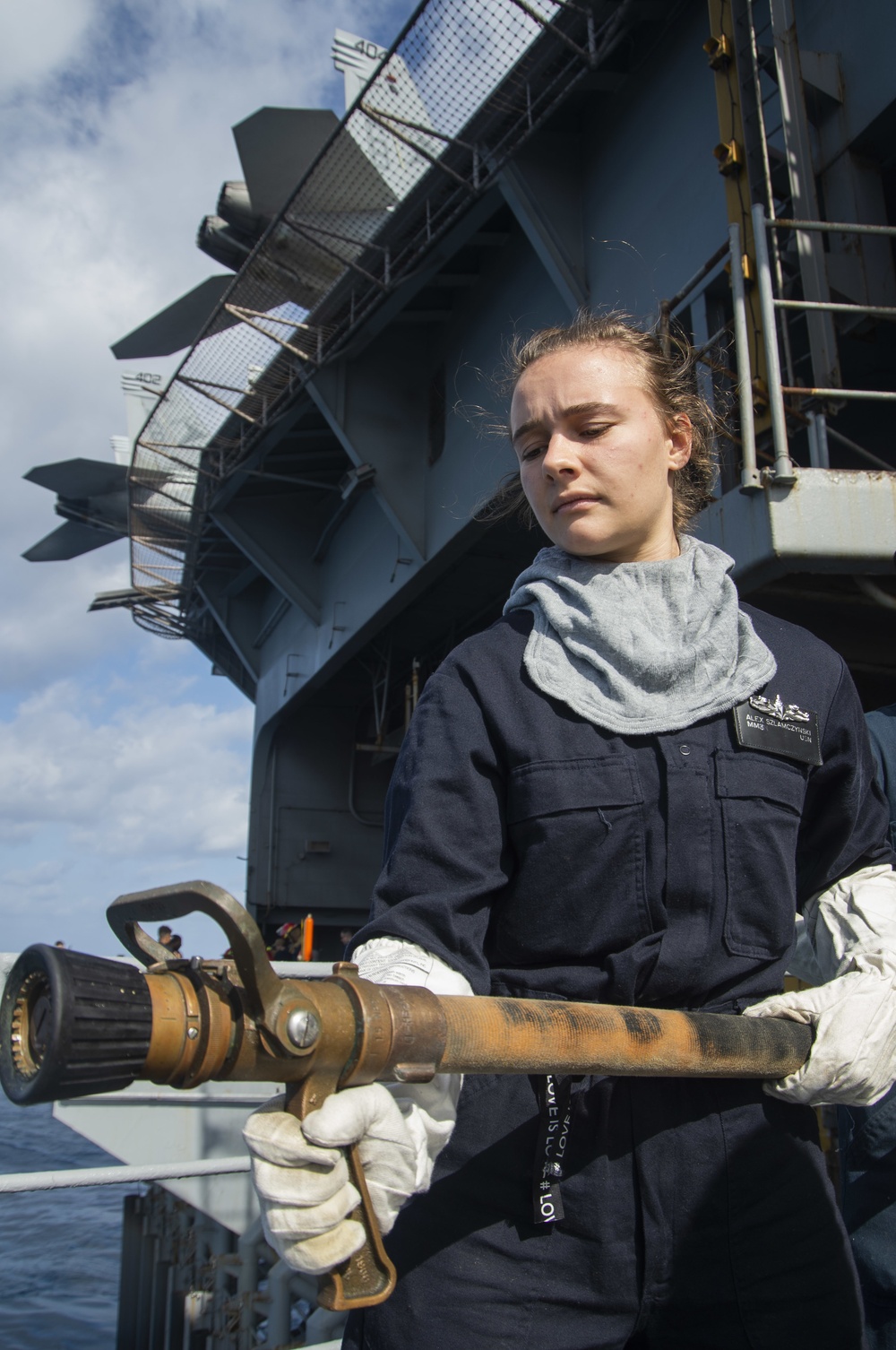 USS Harry S. Truman (CVN 75) transits the Atlantic Sea