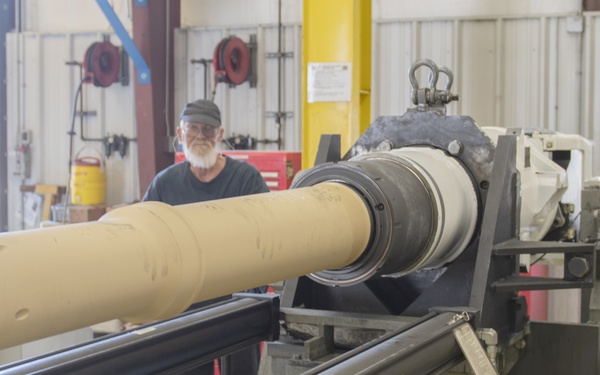 ANAD repairs KSA M1 vehicles