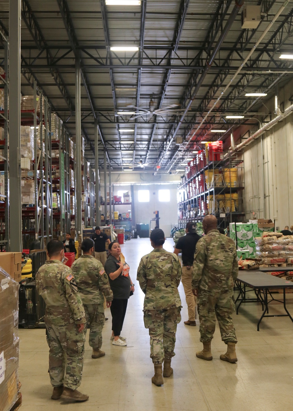 Joint Task Force 176 commander visits San Antonio Food Bank