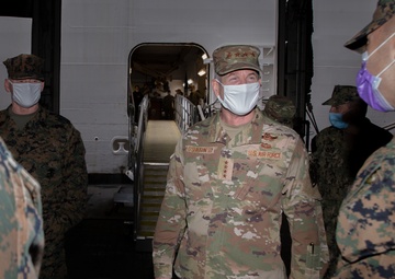 Gen. O’Shaughnessy visits 3/2 Marines at the Comfort in NYC