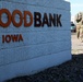 Soldiers Help at Food Bank