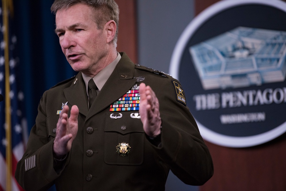 Top Army Officials Brief on COVID-19