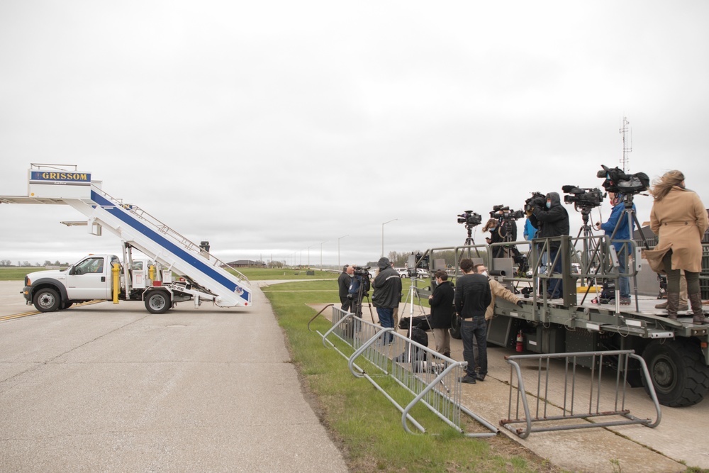 Media outlets cover Pence's visit at GARB