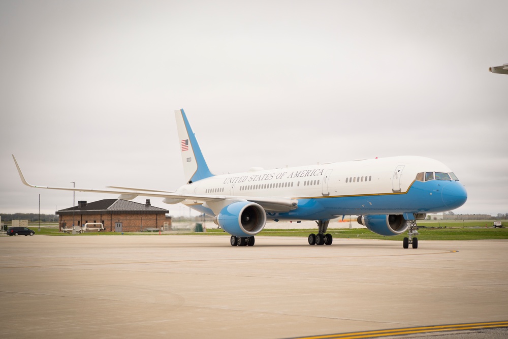 Air Force Two arrives at GARB