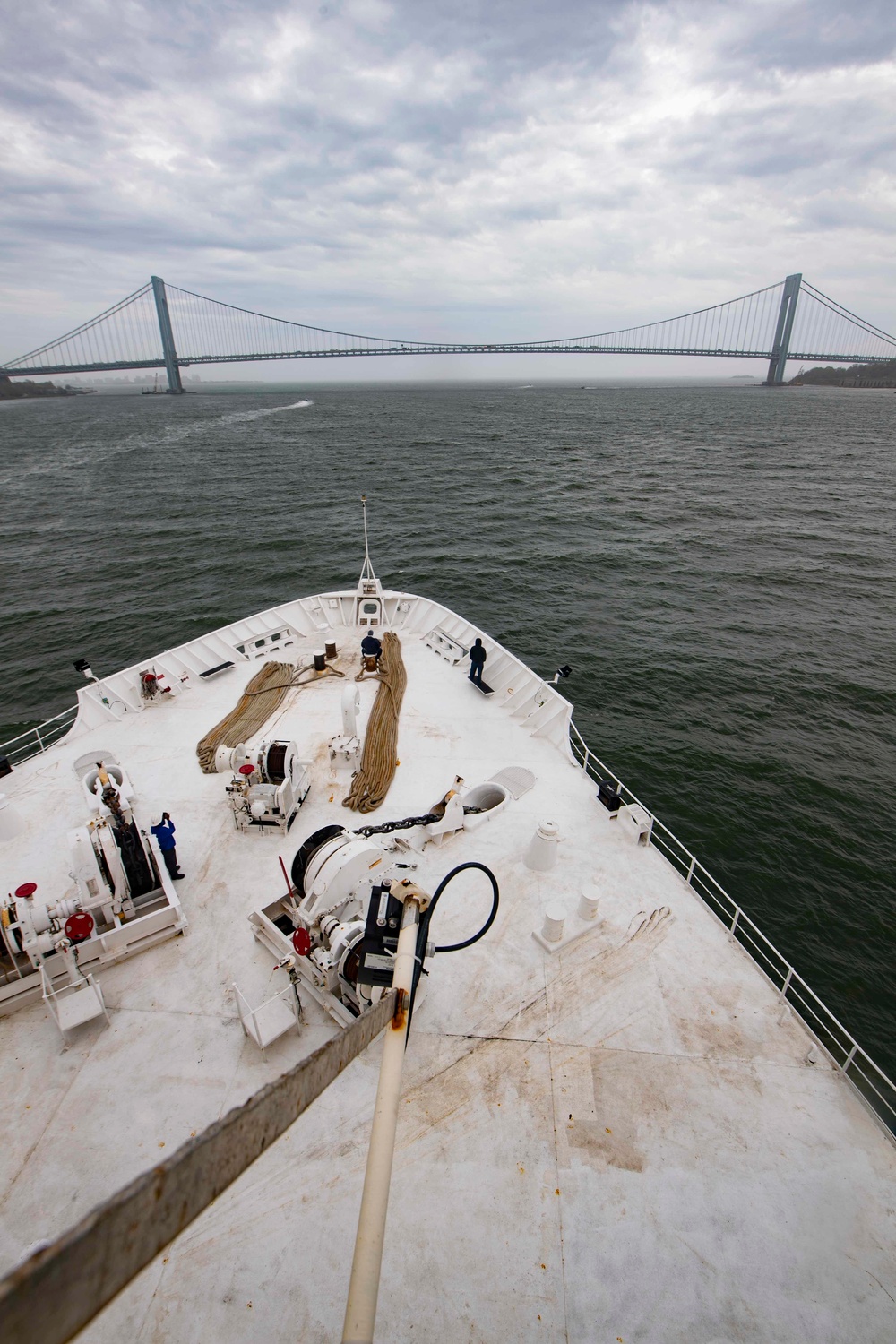 USNS Comfort Departs New York City