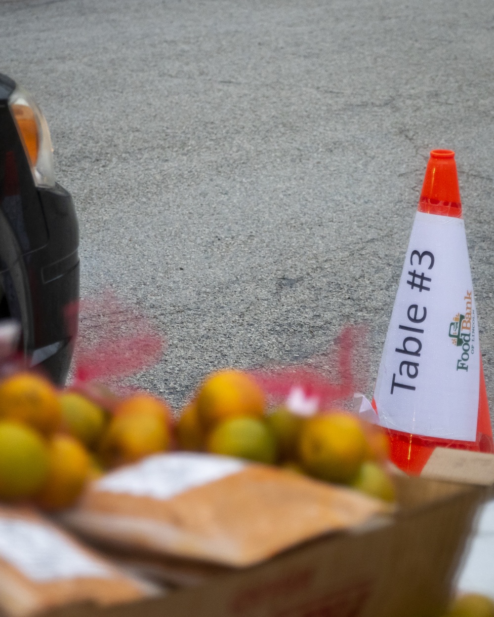 Nebraska Soldiers help distribute food in Tecumseh