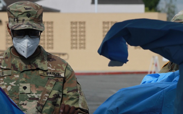 Cal Guard Soldiers assist Rapid Assessment Clinic for COVID-19 response in Long Beach