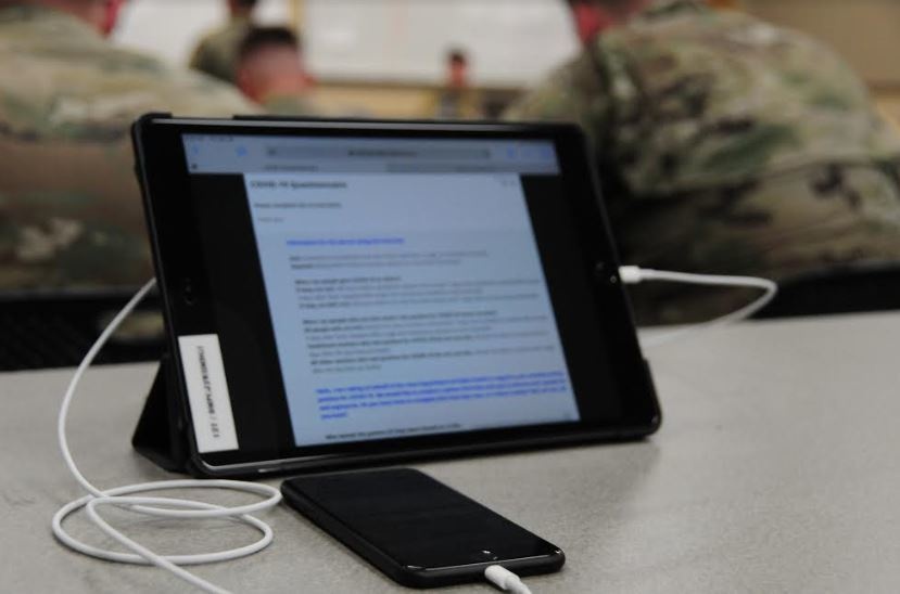 Soldiers  Support Iowa Department of Public Health with Call Center