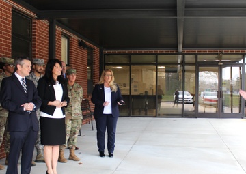 Ribbon cut on Tennessee Department of Veterans Services field office at Arnold AFB
