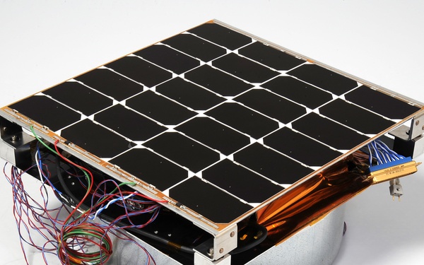 NRL conducts first test of solar power satellite hardware in orbit