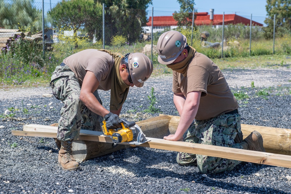 Seabees construct USMC obstacle course on Naval Station Rota