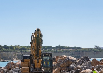NMCB 1 continues Cliff Erosion Prevention Project on Naval Station Rota