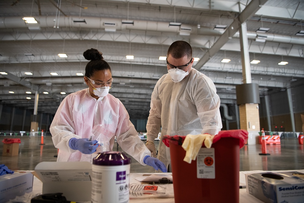 Okla. National Guard supports Health Department with COVID-19 testing