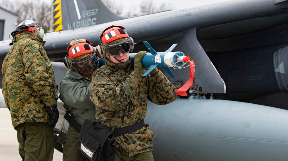 Marine Attack Squadron 542 deployment for training