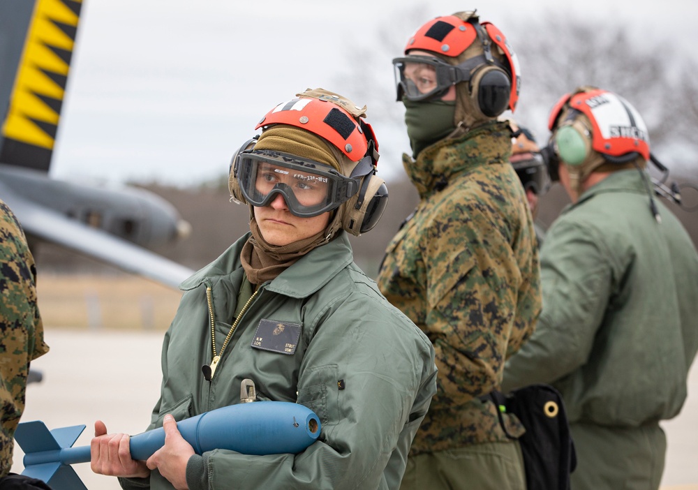 Marine Attack Squadron 542 Deployment for Training