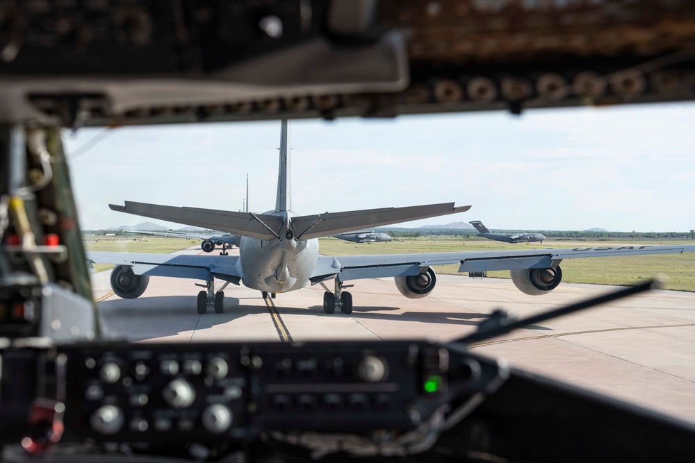 Altus, Vance salutes Oklahoma's frontline COVID-19 responders