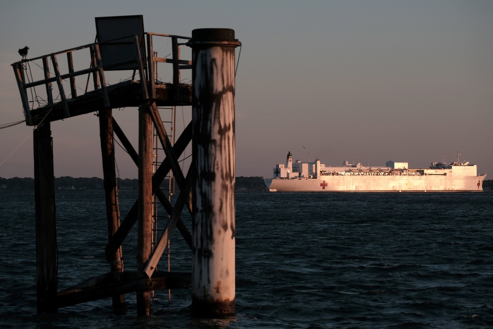 USNS Comfort Returns to Norfolk