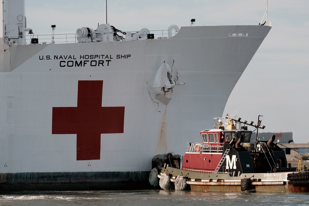 USNS Comfort Returns to Norfolk