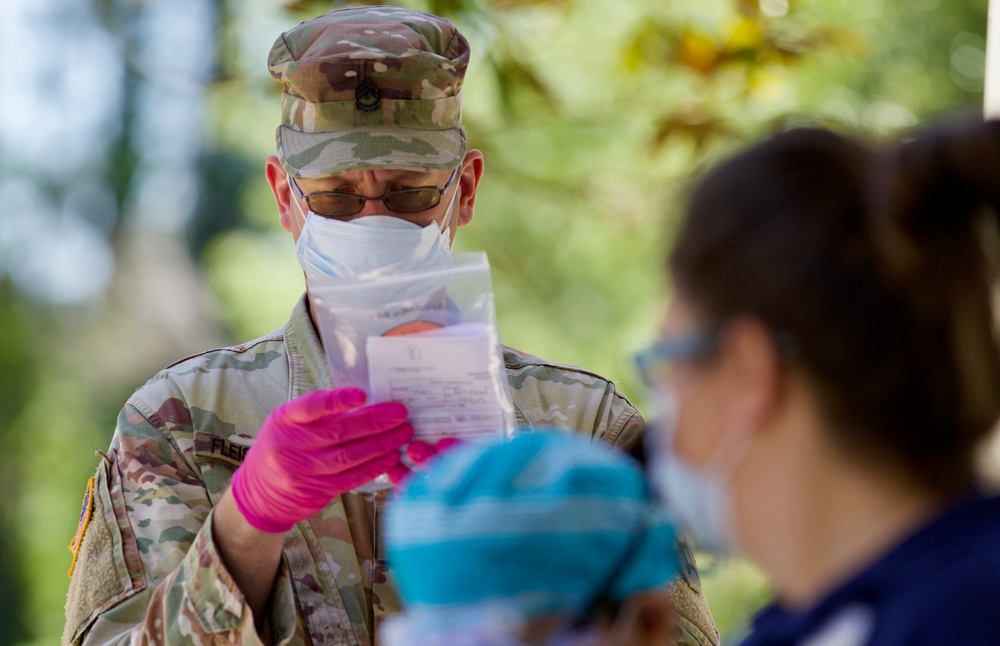 FLNG’s 44th CST, FDOH Conduct Mobile Testing in Northeast Florida