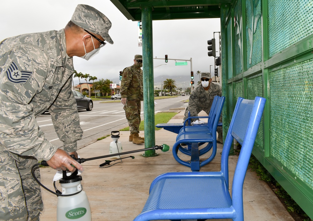 Hawaii National Guard work alongside Maui Police Department in clean up