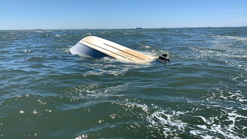 Motor vessel overturns near Jones Inlet