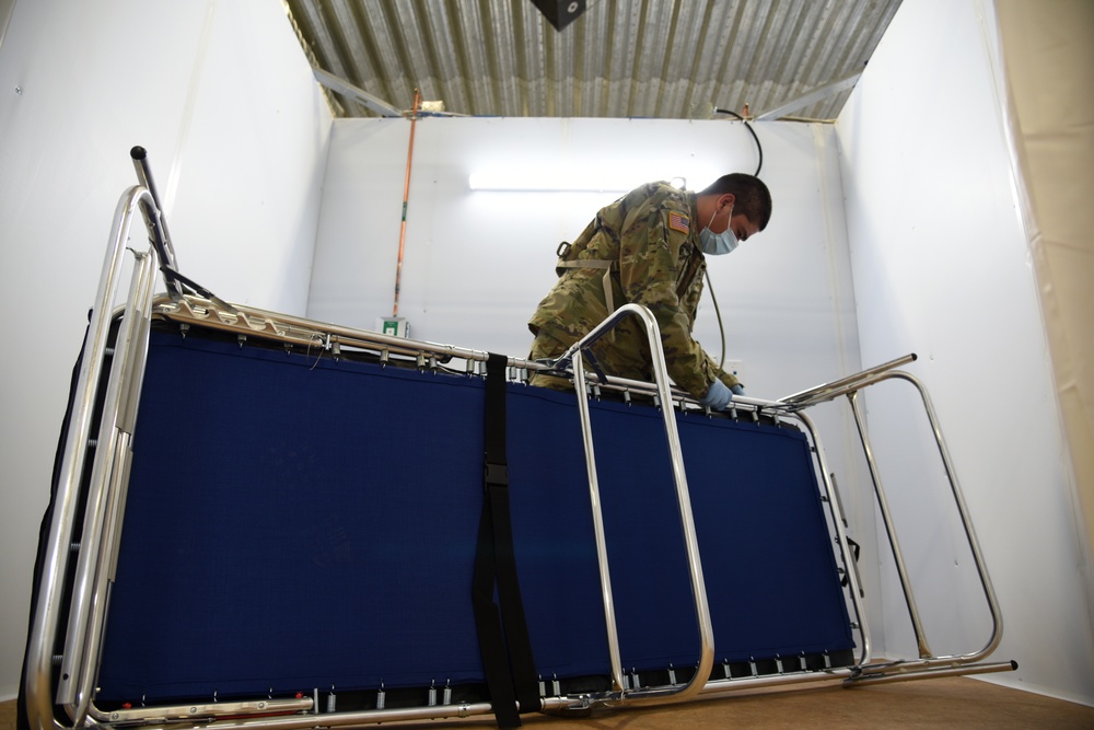 Arizona National Guard sets up Federal Medical Station on the Navajo Nation