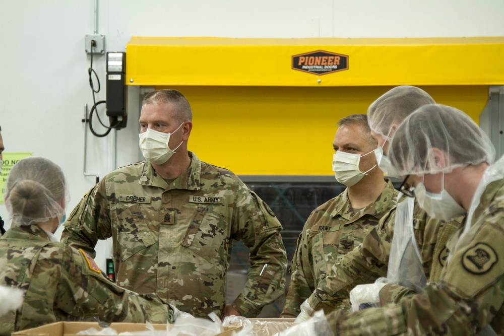 Iowa Army National Guard partners with the Northeast Iowa Food Bank