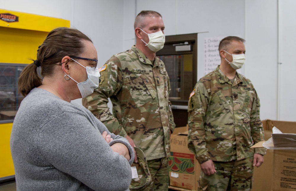 Iowa Army National Guard partners with the Northeast Iowa Food Bank