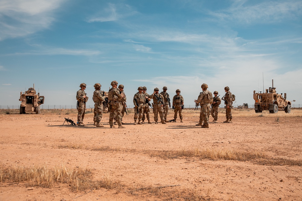 1-25 Team Live Fire Exercise at Al Asad Air Base