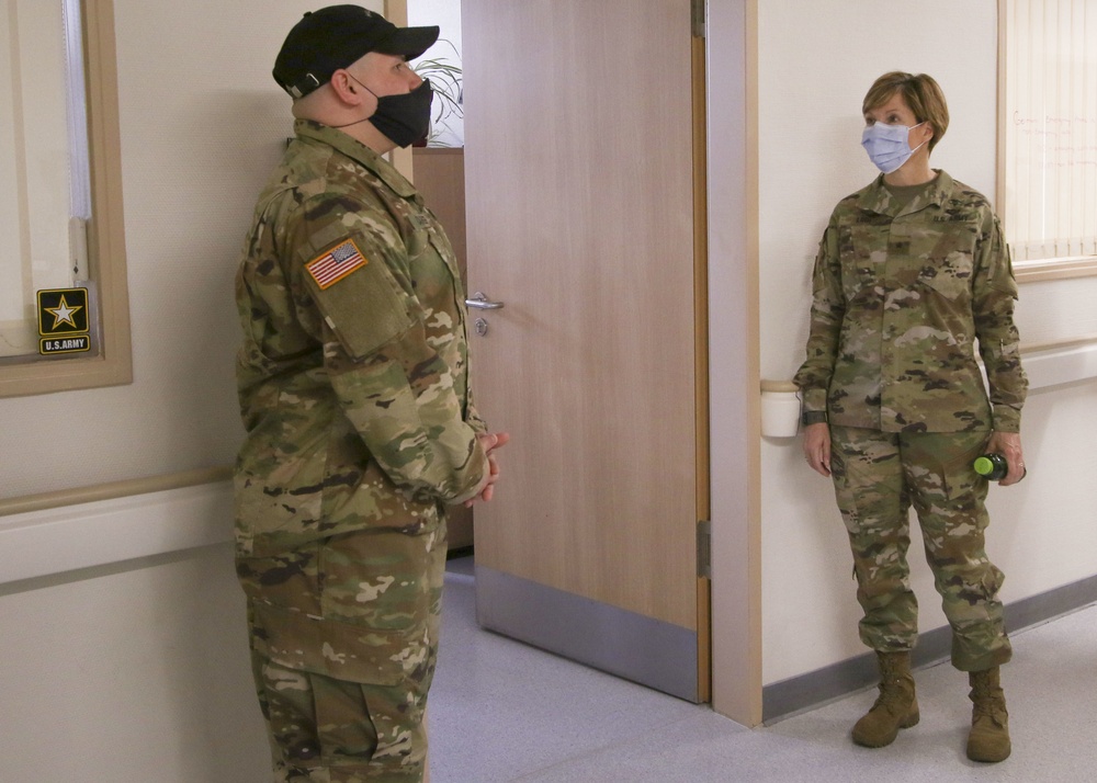 LRMC welcomes MEDCOM Deputy Chief of Staff for Operations, G-3/5/7