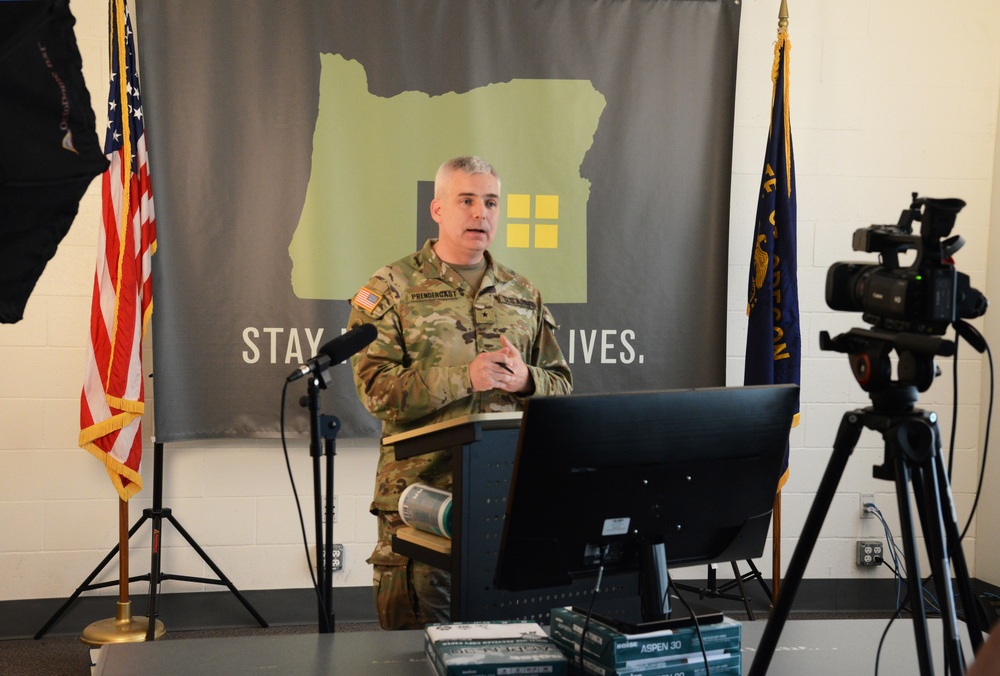 Oregon responses to COVID-19 with new daily video web briefings