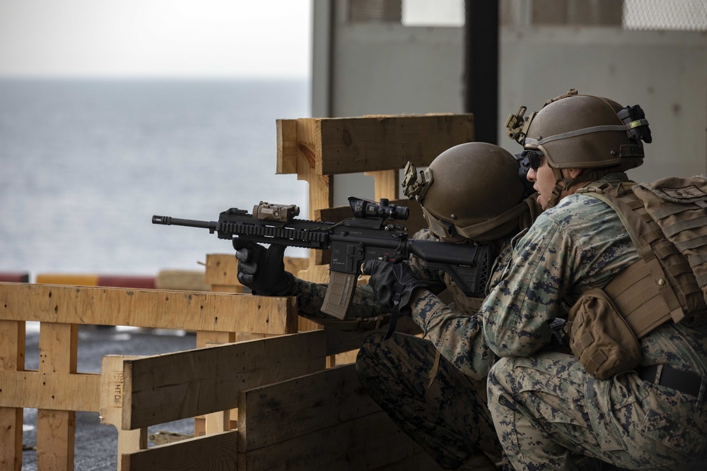 26 MEU Fast Rope/Gun Shoot on USS Bataan (LHD 5)