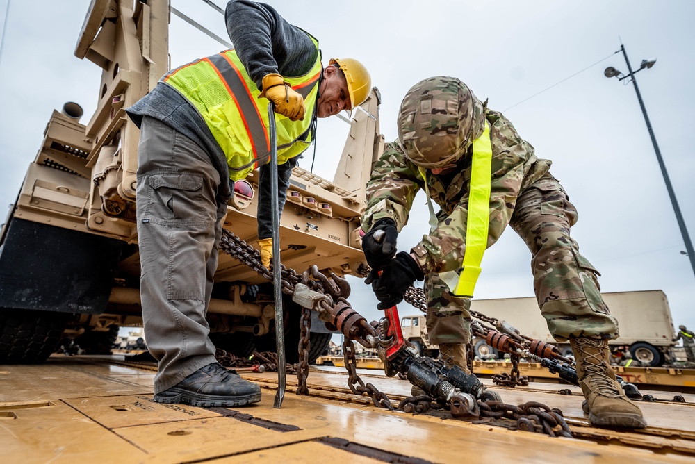 Rail Load for 3rd Battalion, 2nd Air Defense Artillery Regiment