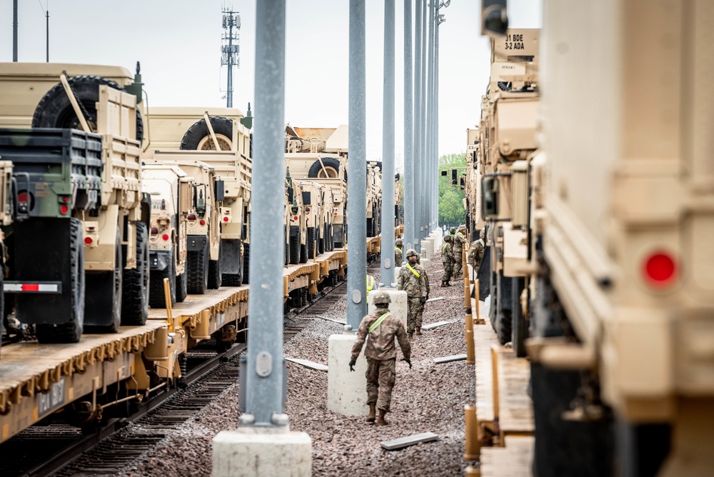 Rail Load for 3rd Battalion, 2nd Air Defense Artillery Regiment