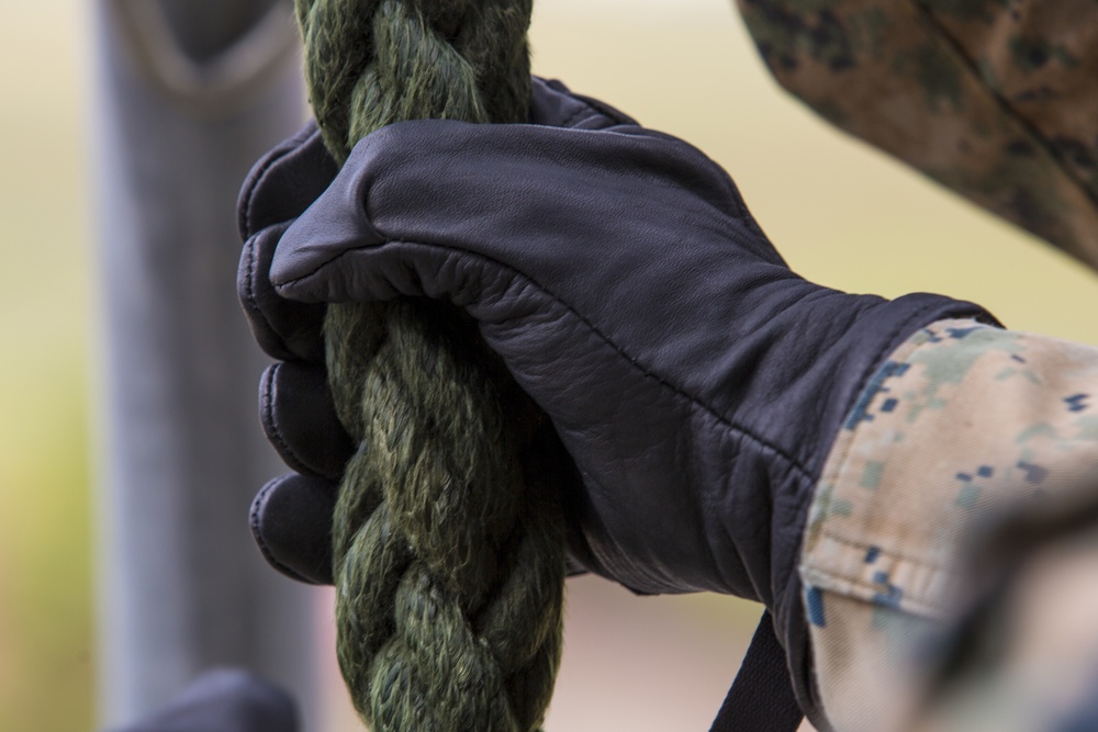 15th MEU Marines take to the skies