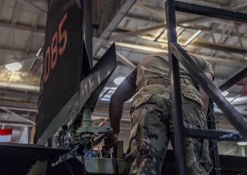 U-2 Phase Maintenance