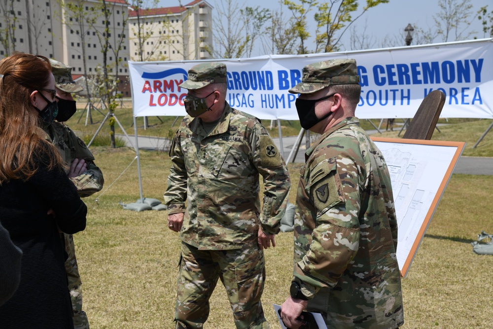 Garrison hosts groundbreaking for new Army Lodging wing