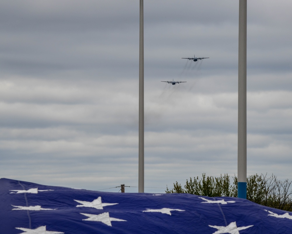 910th salutes those keeping us &quot;America Strong&quot;