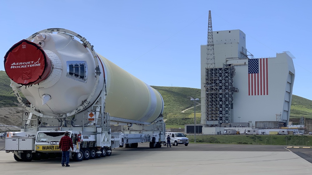 RocketShip delivers third Delta IV Heavy booster at VAFB